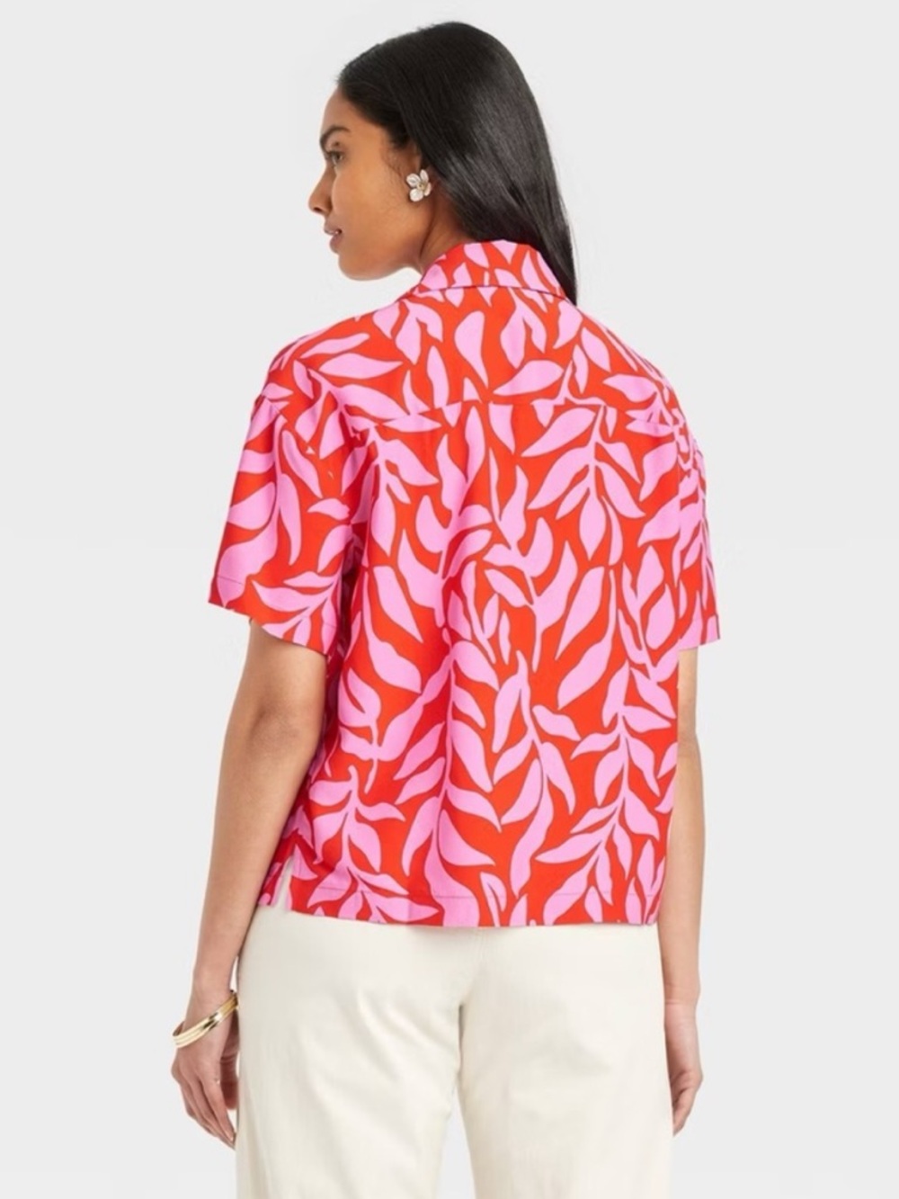 NWT Cotton-Linen Pink and Red Leaf Pattern Short Sleeve Button-Down Shirt - Picture 5 of 8